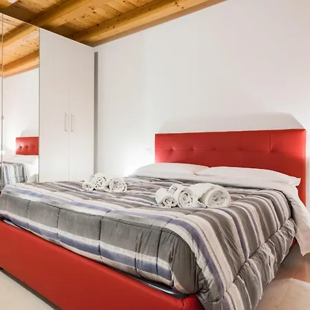 Dimora San Zeno 6, 5 Beds *
