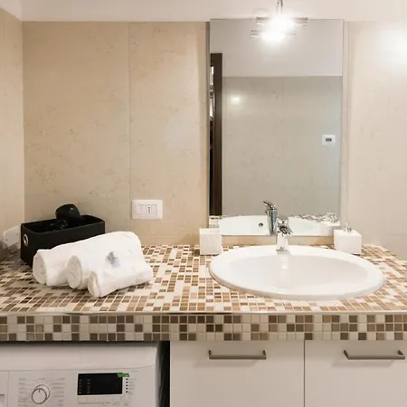 Apartment Dimora San Zeno 6, 5 Beds