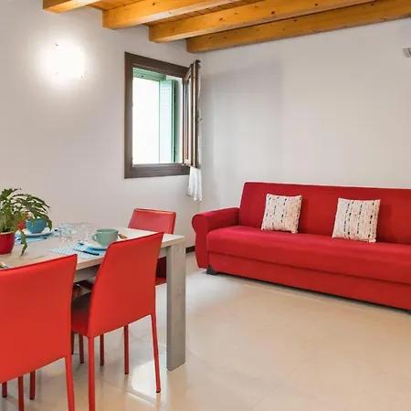 Dimora San Zeno 6, 5 Beds Apartment *